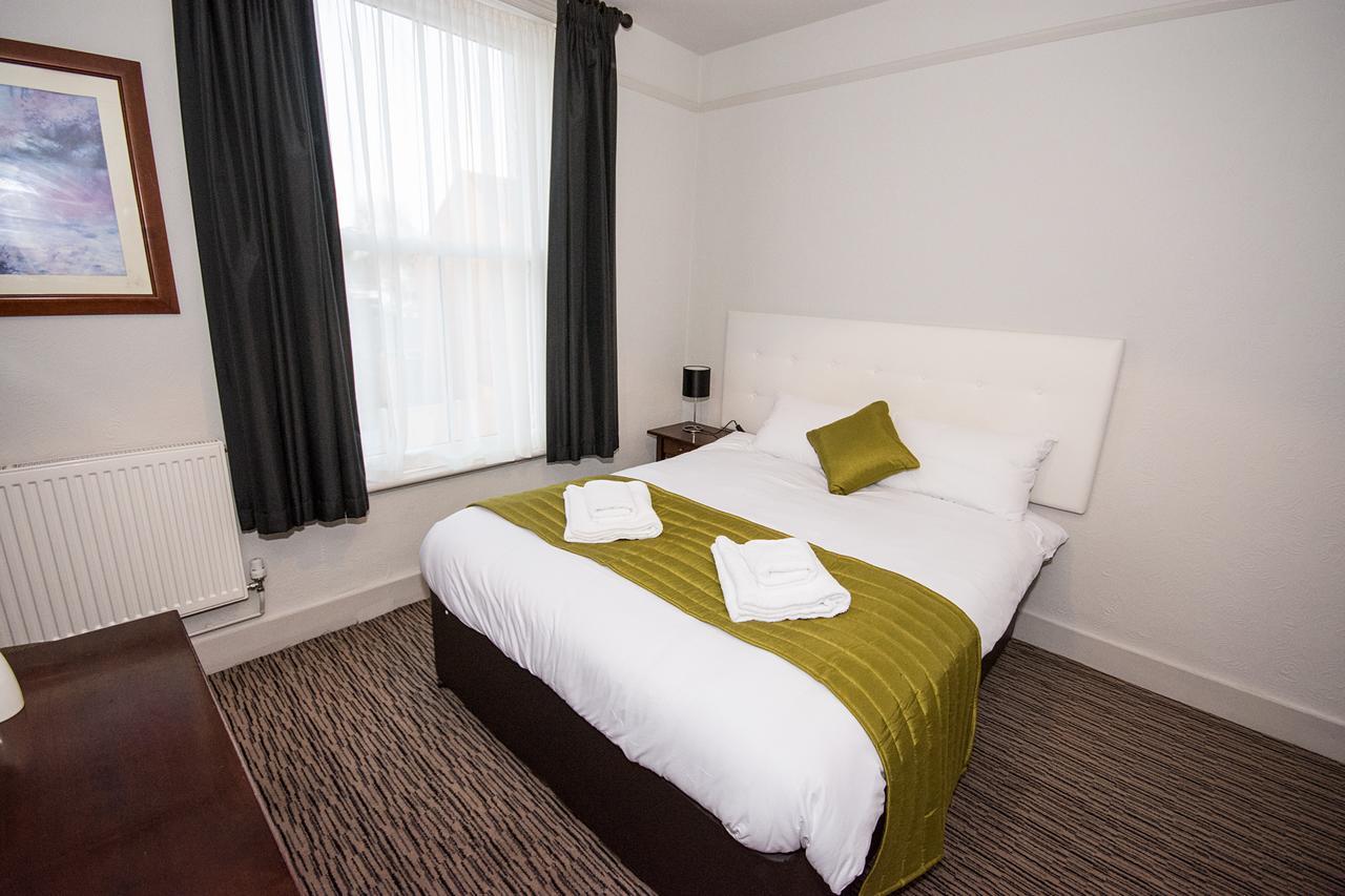 Fryatt Hotel & Bar Parkeston Esterno foto