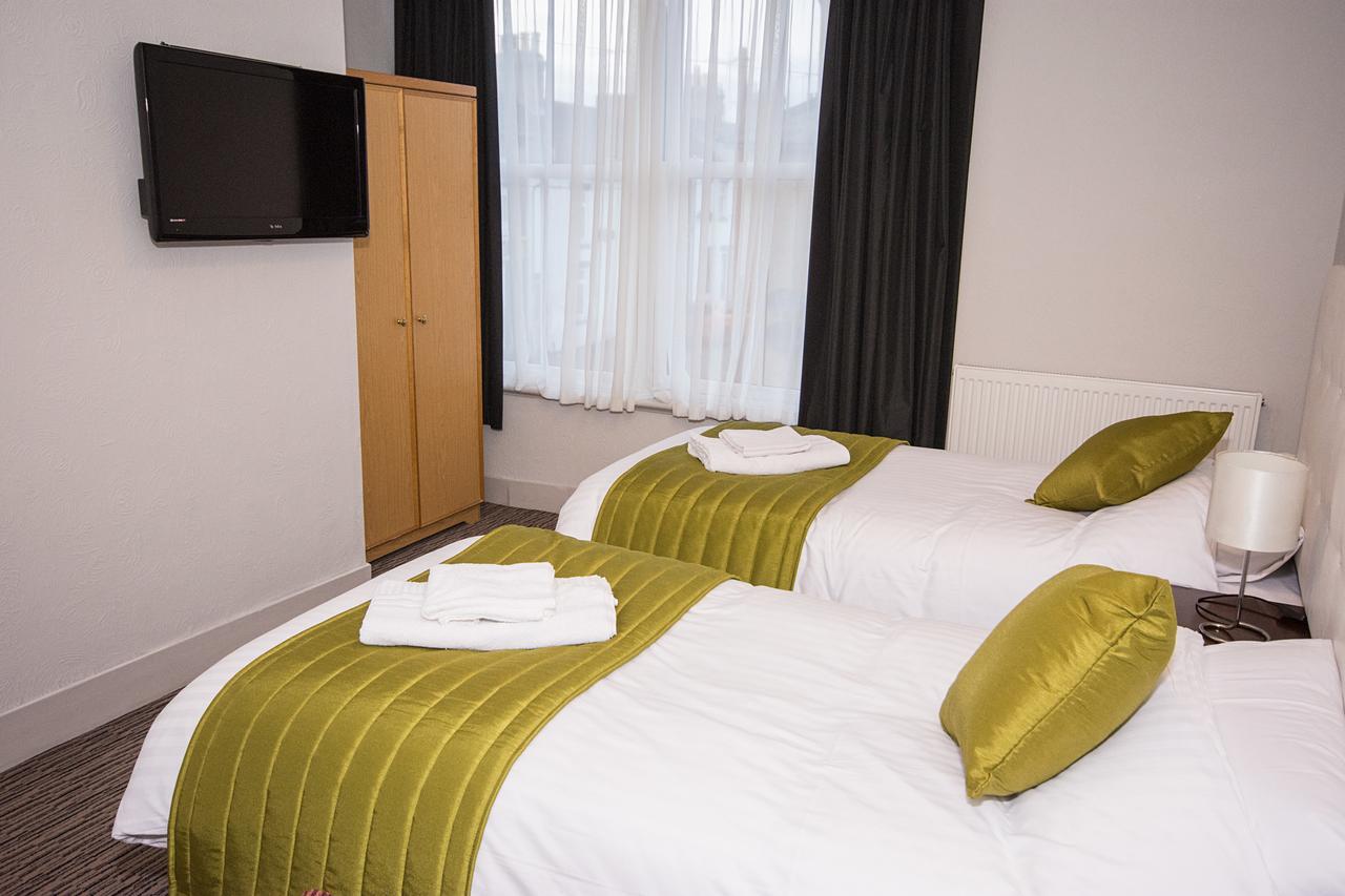 Fryatt Hotel & Bar Parkeston Esterno foto
